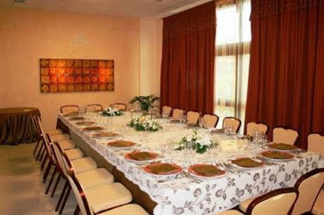 Hotel Villa Mokarta Salemi Екстериор снимка
